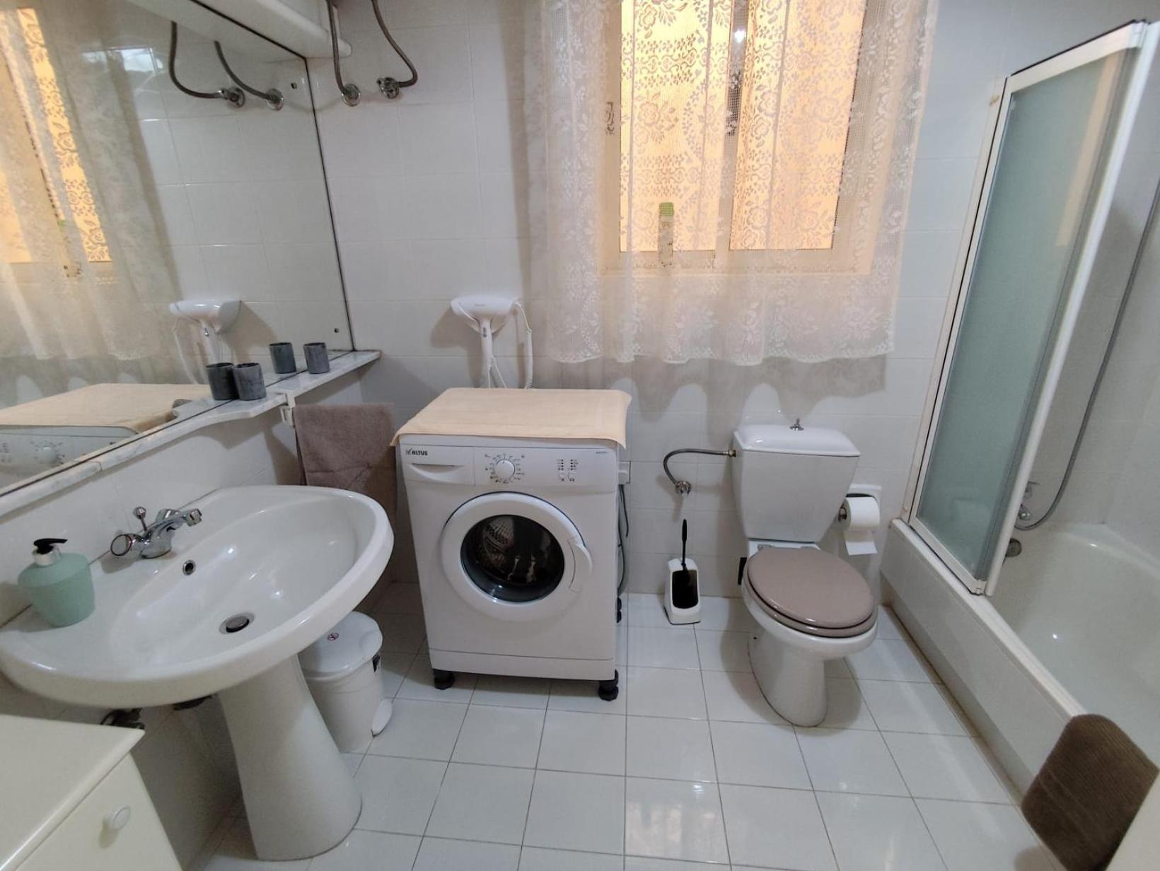 Sea Breeze Bliss - Self Check-In Apartment St. Paul's Bay Luaran gambar